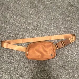 lululemon athletica Gold Belt Bag